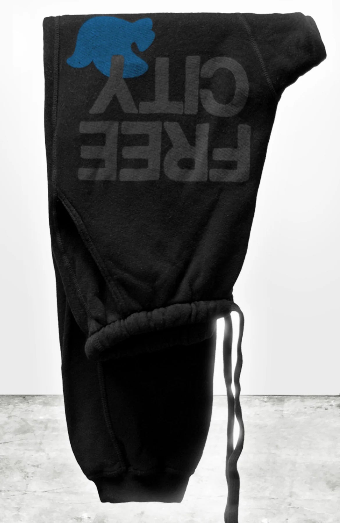 Superfluff Pocket Lux Sweatpant - Super Black Blue